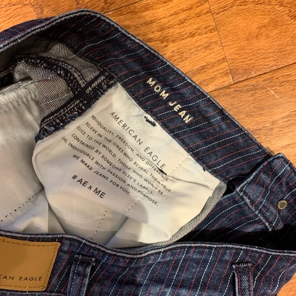 American Eagle Pleated High Rise Striped Mom Jeans/Trousers 2 - Picture 8 of 13